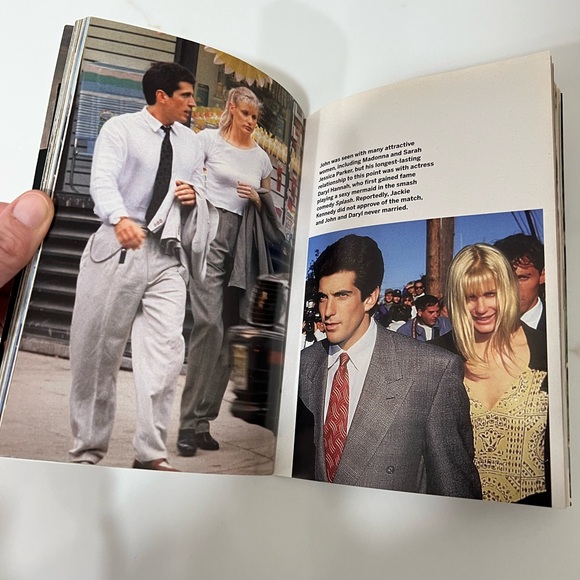 JFK, Jr. The Untold Story - Commemorative Special issue Vintage 2004 - Picture 6 of 7